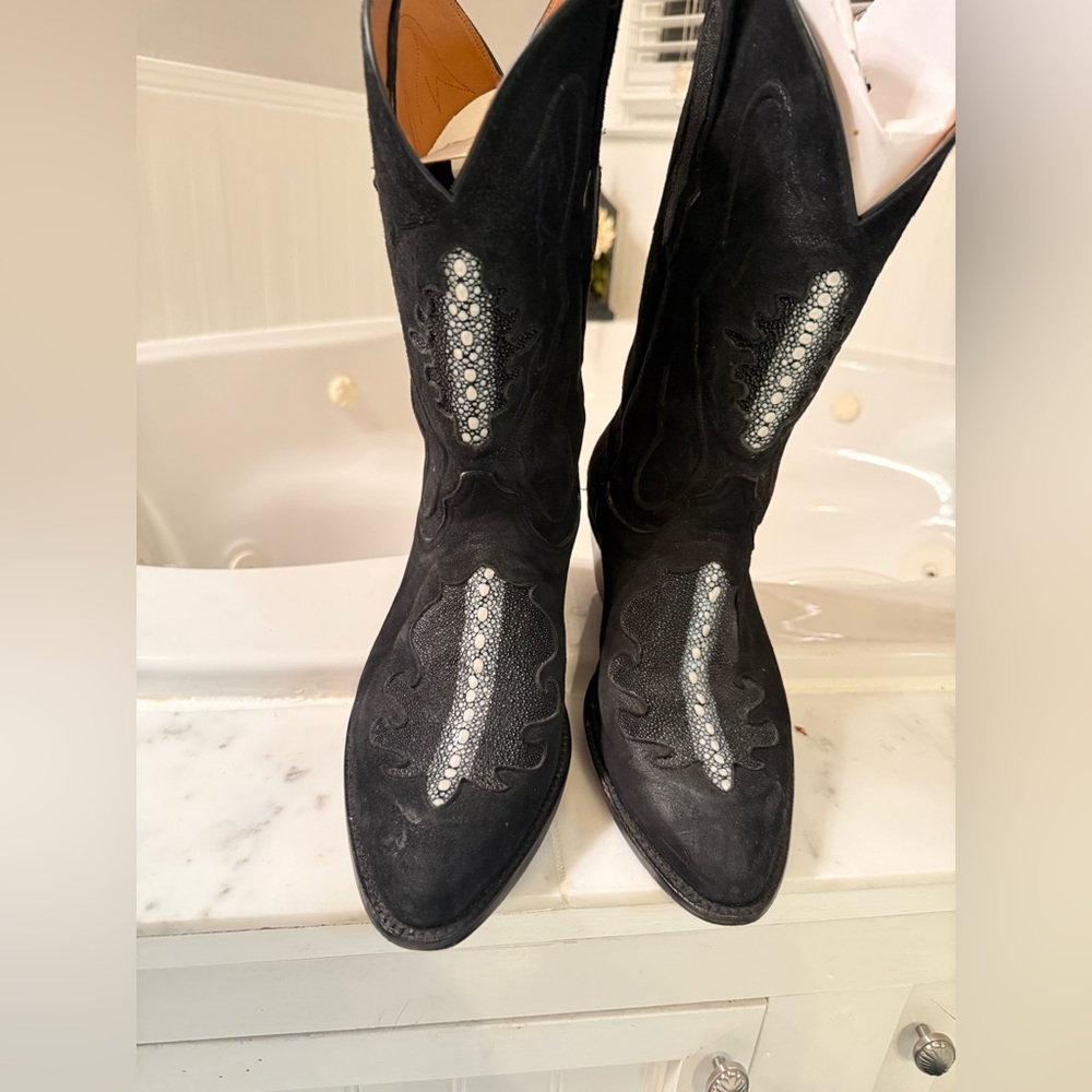 Black Stingray Men's Boots